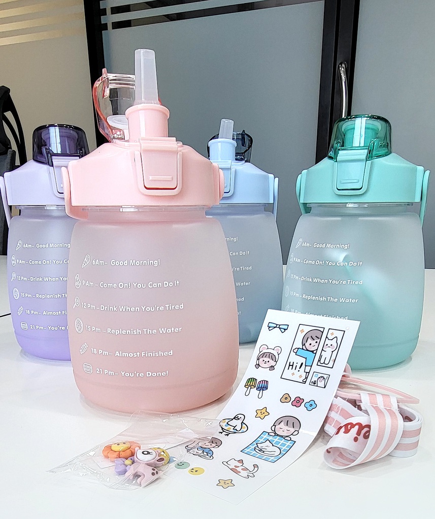 PH-6 喷色塑料水壶 胖胖杯 1300ml