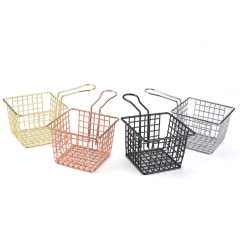 ตะกร้าเฟรนช์ฟรายส์ ทรงเหลี่ยม มีด้าม สีเงิน 18*10*7.5ซม.(100อัน)