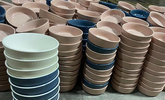 13.5*4CM竖纹喇叭碟 B52