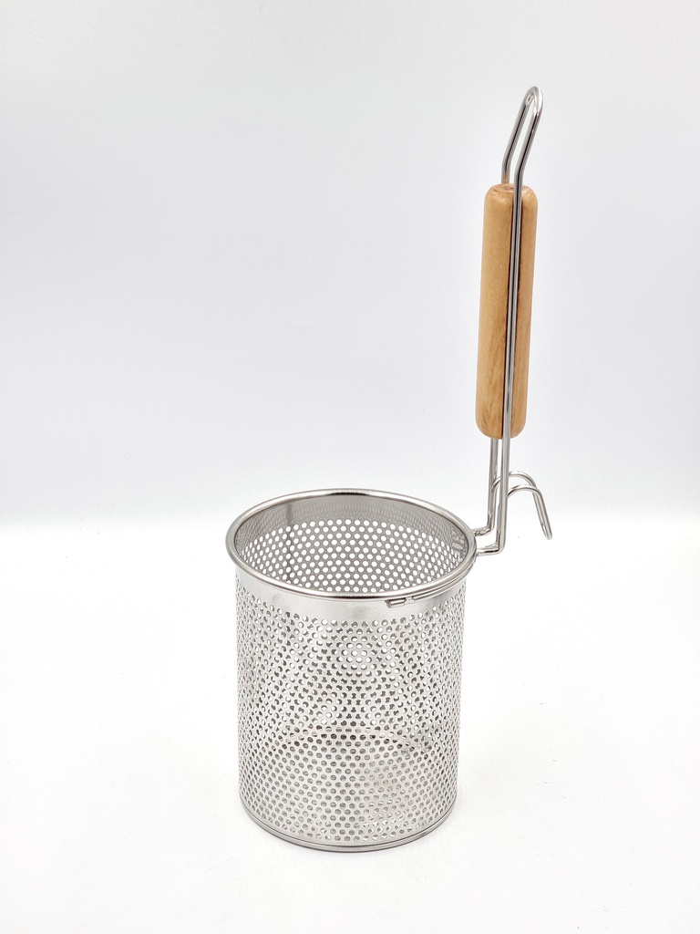 ตะกร้อทรงกระบอกเจาะรู STL 13ซม. (60อัน)