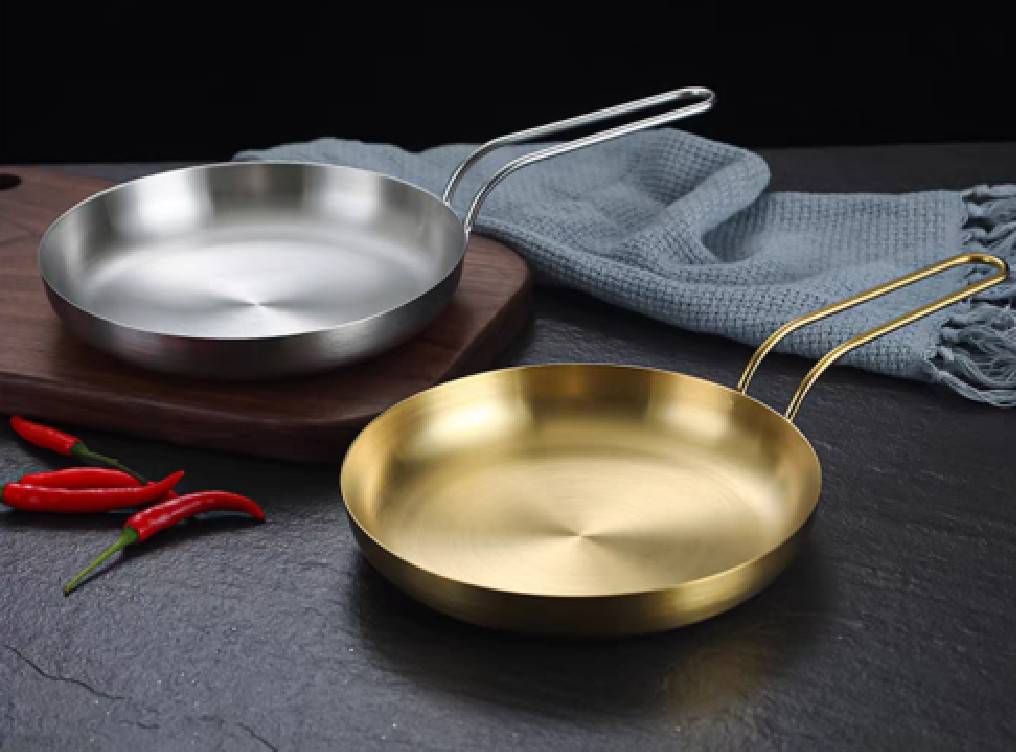 จานเกาหลีทรงกลมมีด้าม 18ซม.-สีทอง (36ใบ)