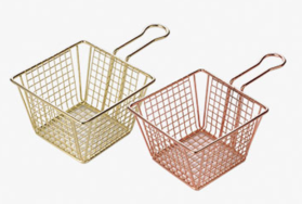 ตะกร้าเฟรนช์ฟรายส์ ทรงเหลี่ยมมีด้าม ตาห่าง สีโรสโกลด์  12.8*12.8*8.5ซม.(48อัน)