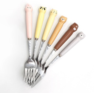 ส้อม ด้ามเซรามิก (ลายการ์ตูน) (288ชิ้น)